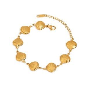 18K Gold Plated Shell Bracelet